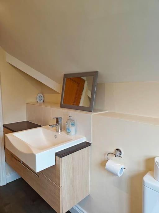 索利赫尔Luxury 5-Bed House Near Nec & Bhx公寓 外观 照片